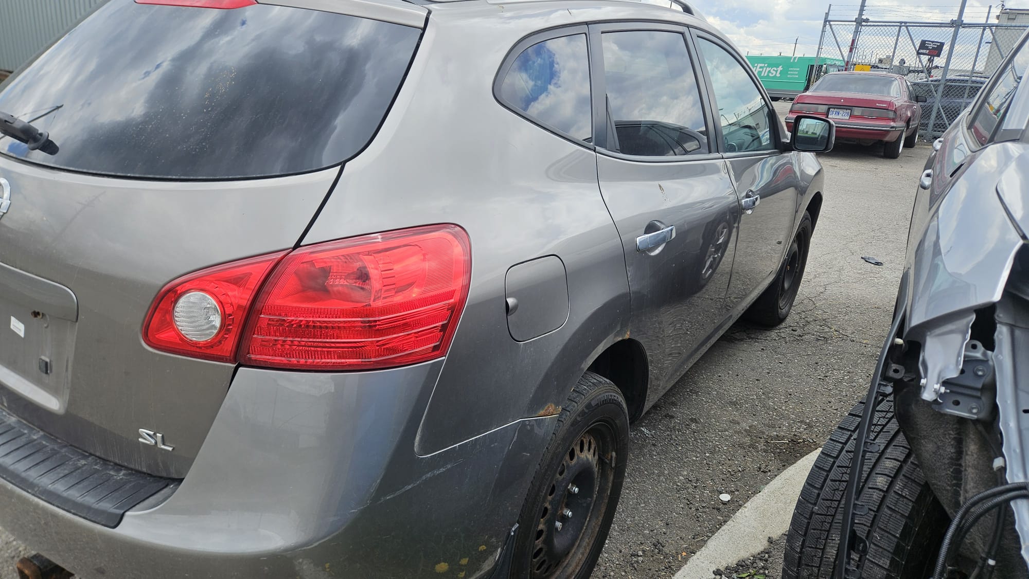 2010 Nissan Rogue photo 5