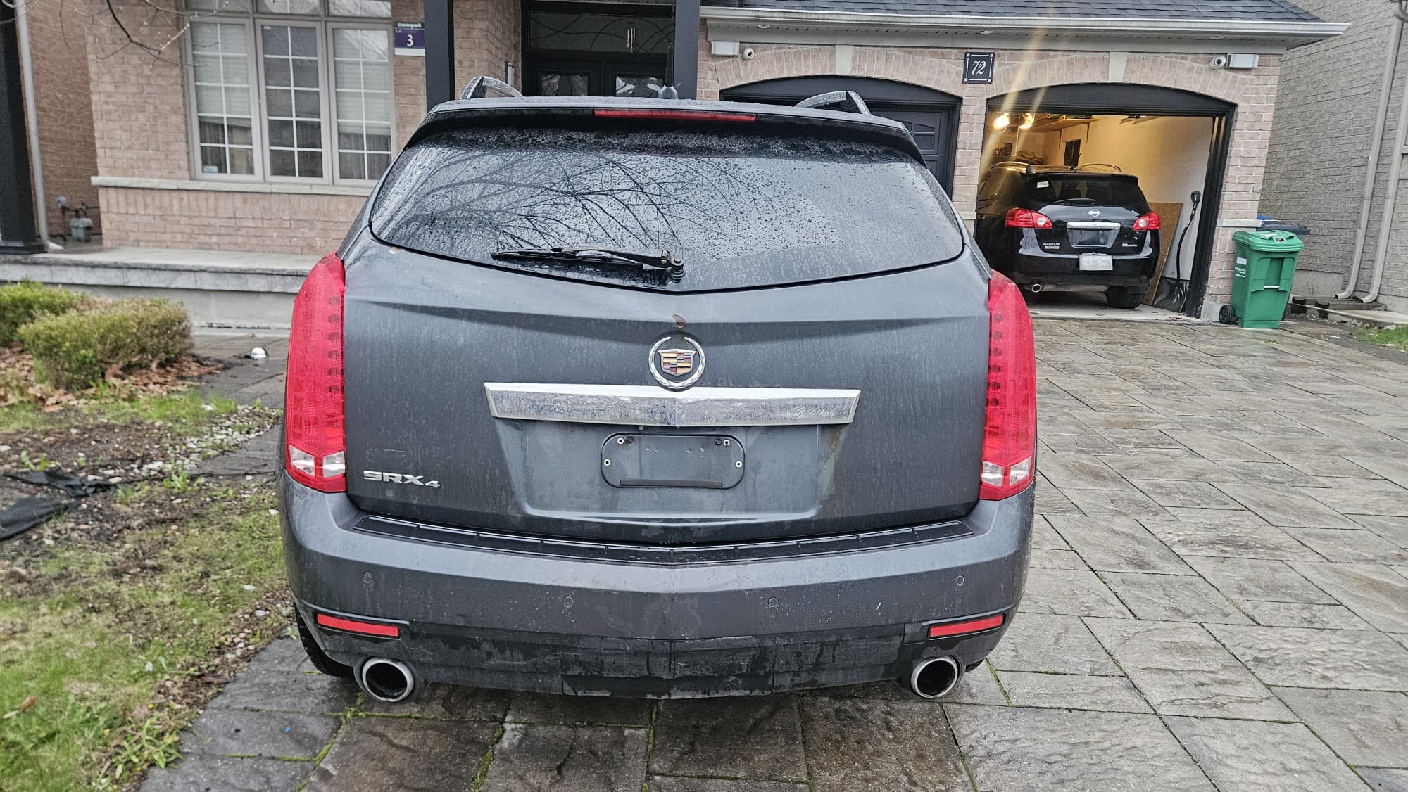 2011 Cadillac SRX photo 5