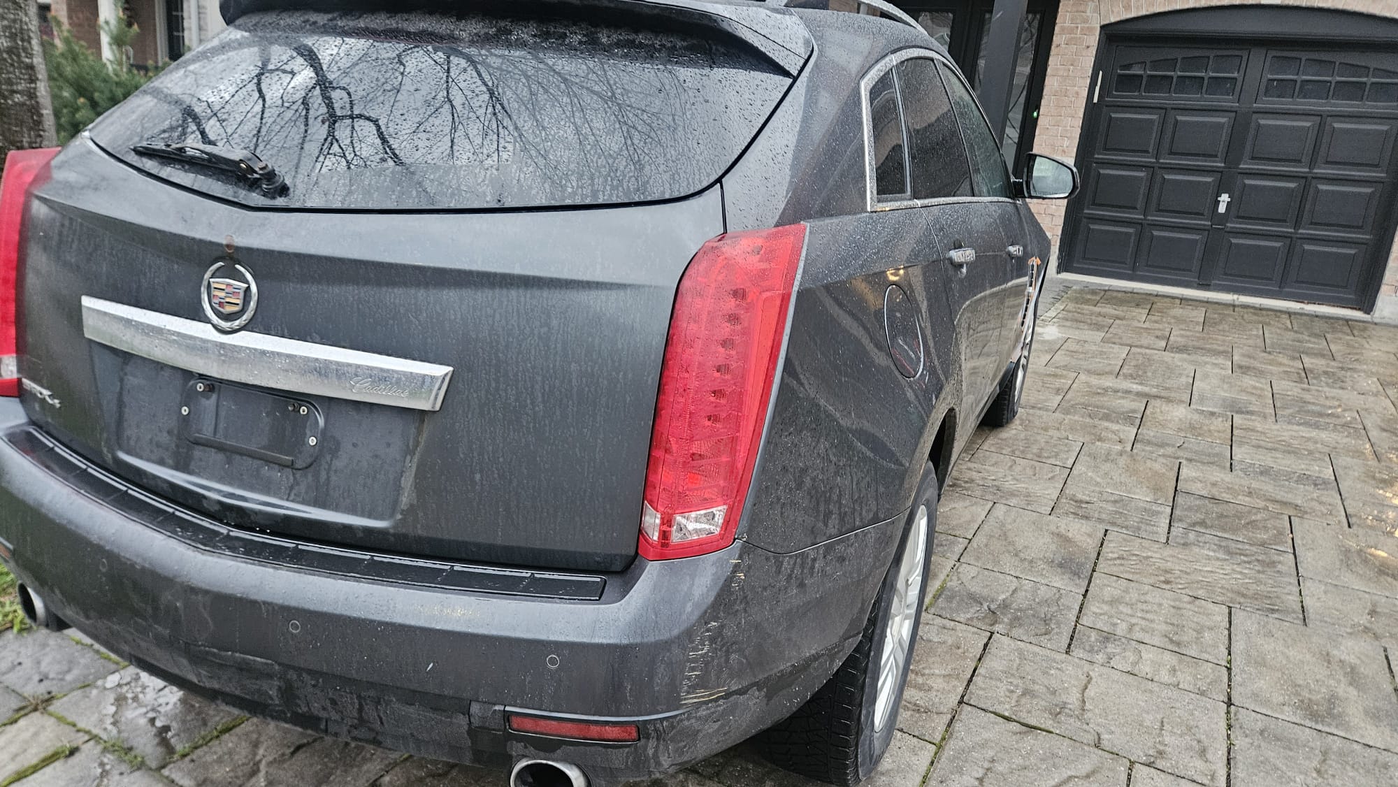 2011 Cadillac SRX photo 7