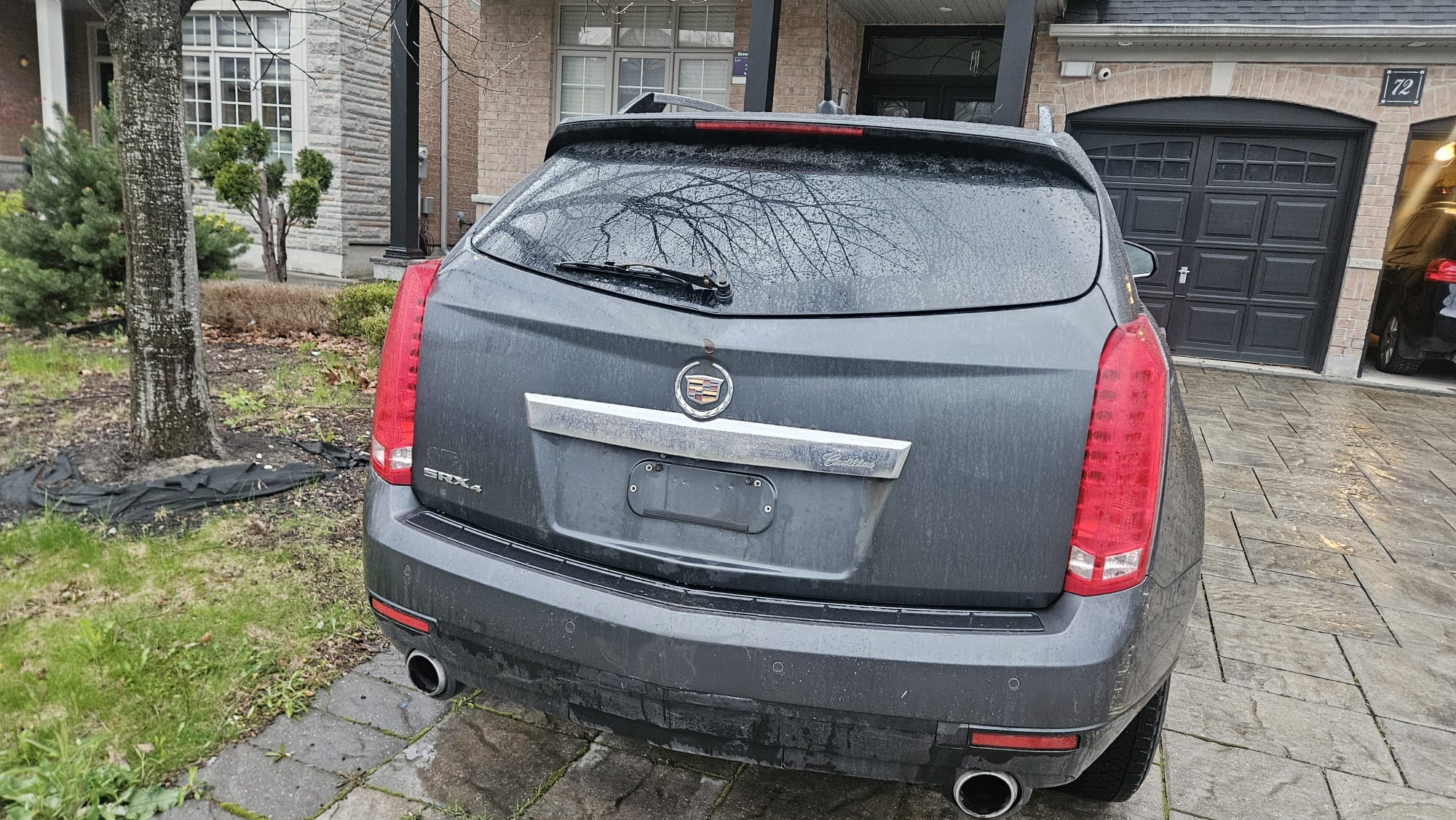 2011 Cadillac SRX photo 9