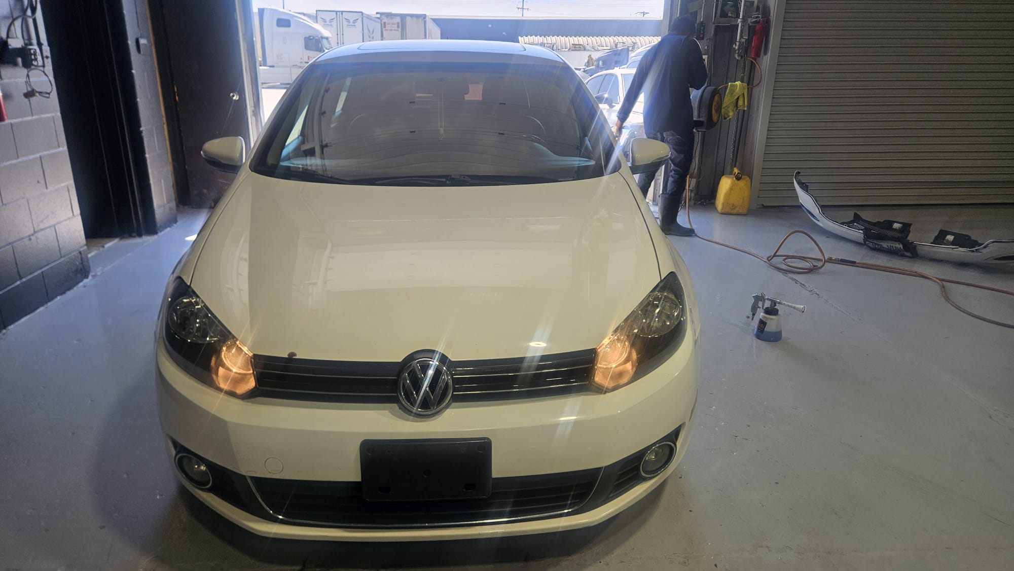 2012 Volkswagen Golf photo 4