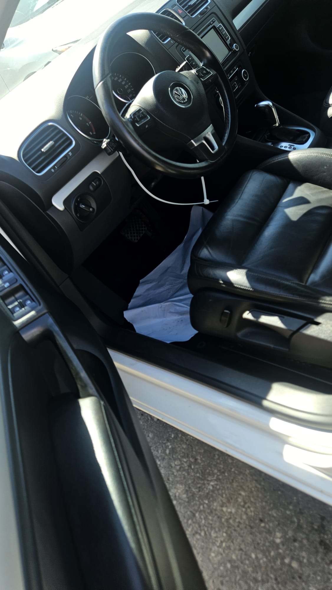 2012 Volkswagen Golf photo 5