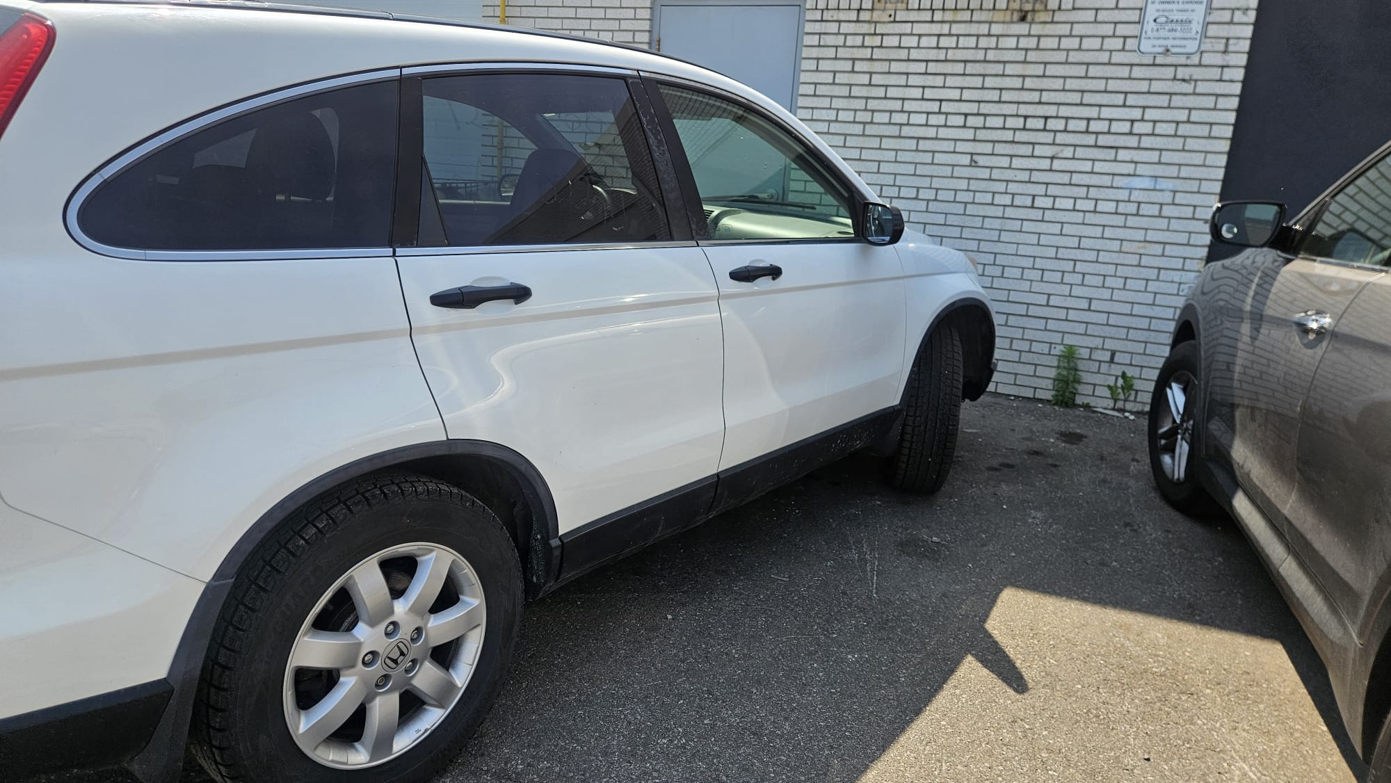 2011 Honda CR-V photo 2